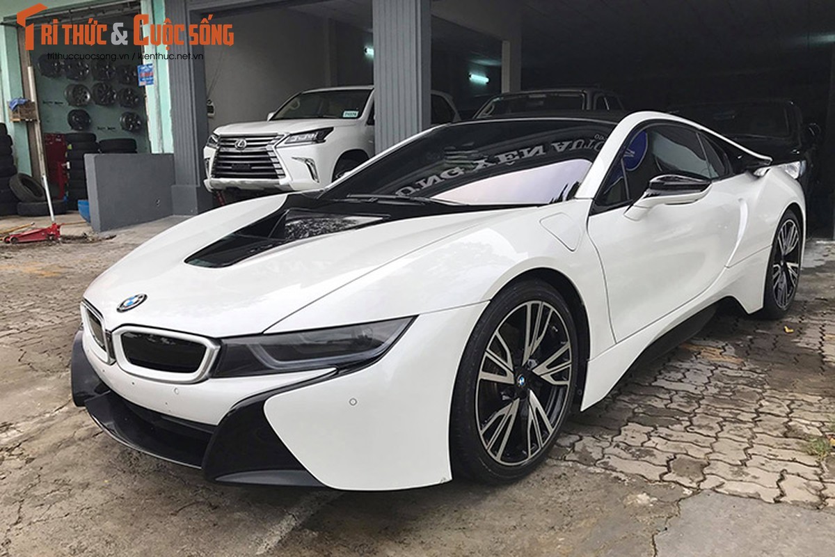 Sieu xe BMW i8 tri gia tien ty 